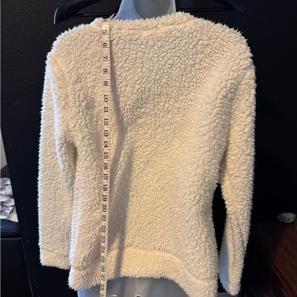 White Fuzzy Sweater with Black sequin LOVE Letters Sz S oversized - Picture 3 of 5